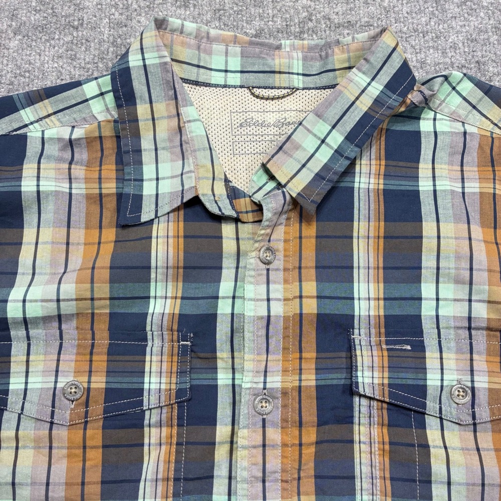 Eddie Bauer‎ Mens XL Plaid Button Up Shirt Mesh Vent Back Outdoor Camping